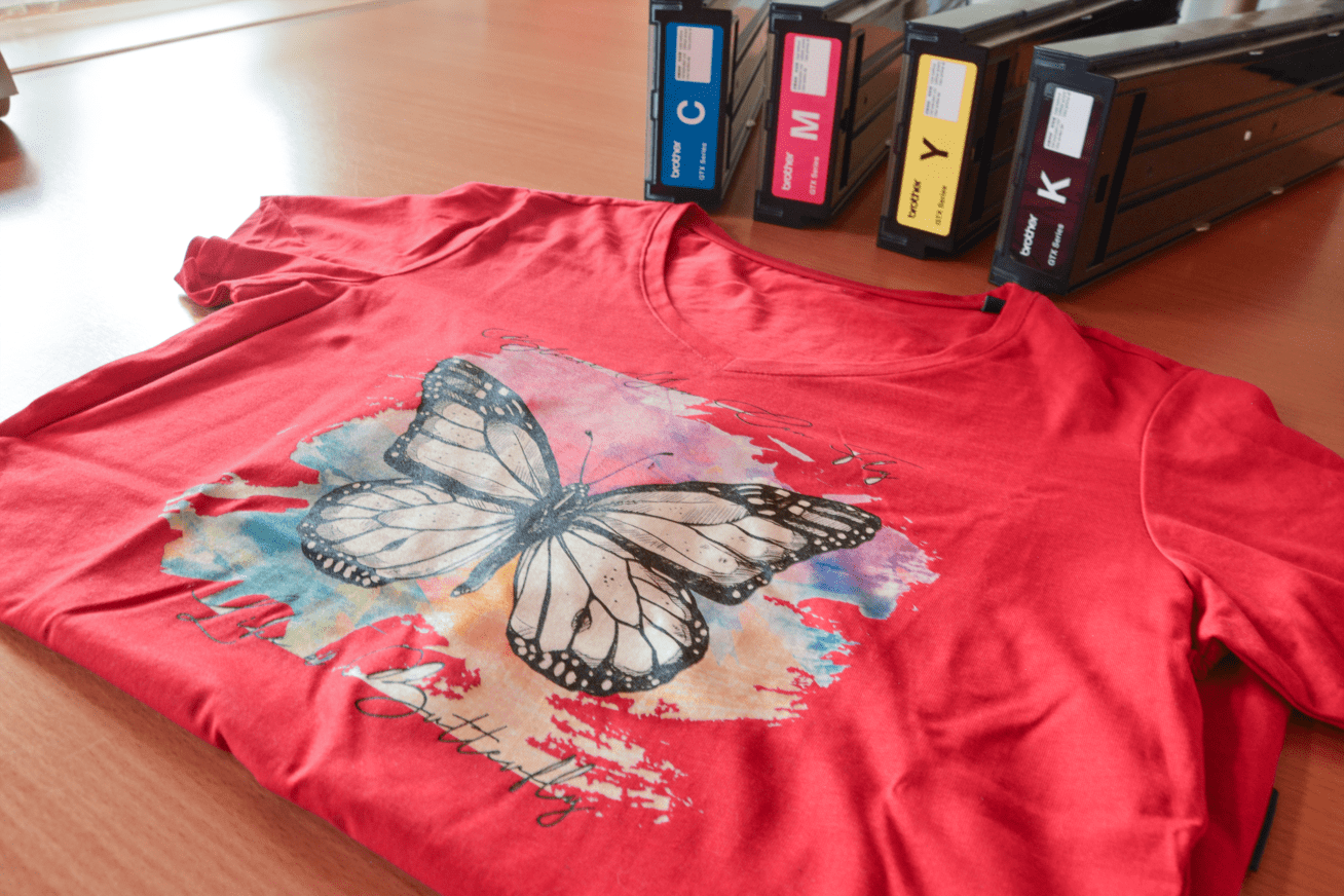 DTF-Transferdruck Ergebnis – detailreicher Textildruck bei Hoiß